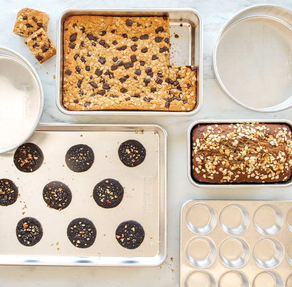 Baking Pans & Trays