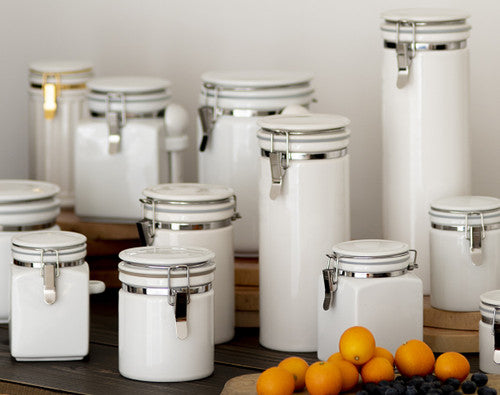 Zero Japan White Square Canister Medium