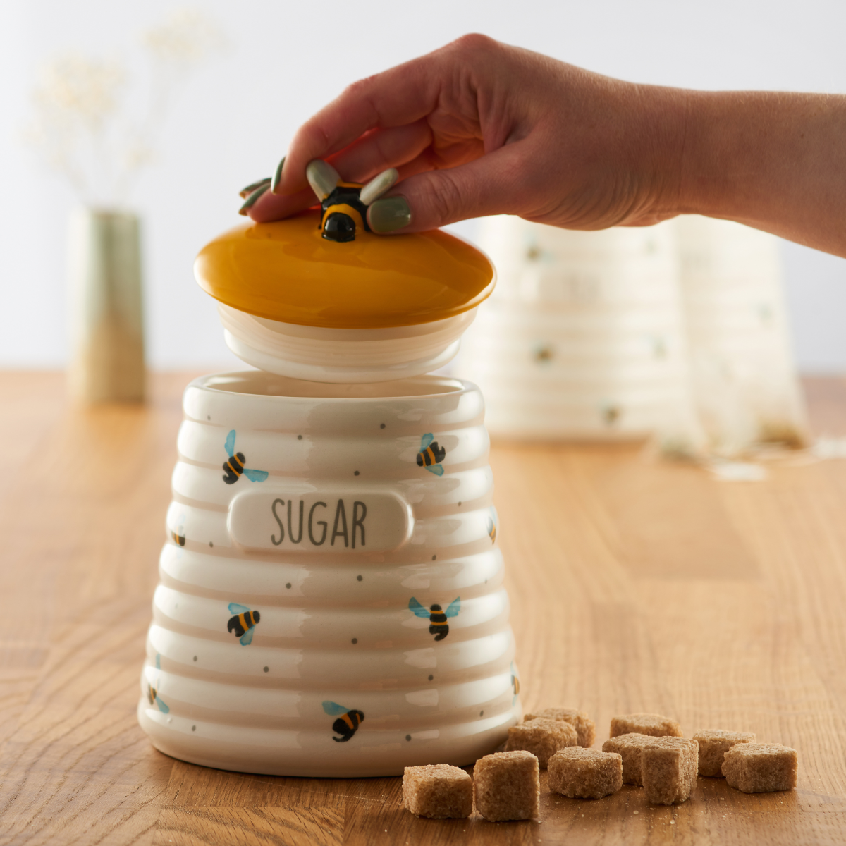 Price & Kensington Sweet Bee Sugar Jar - 700ml
