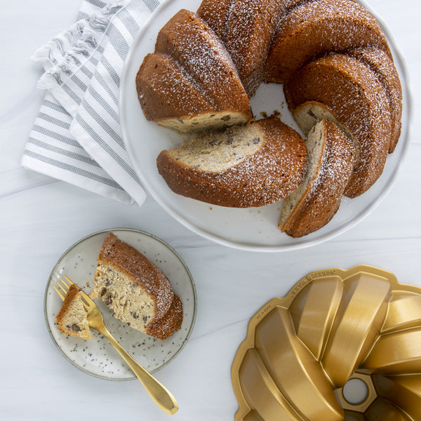 Bundt Pans & Bundt Tins