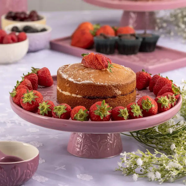 Cake Stands & Plates