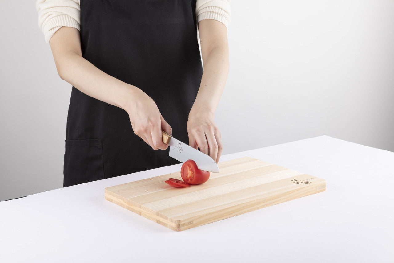 Kai Seki Magoroku Shiraai Santoku Knife 16.5cm