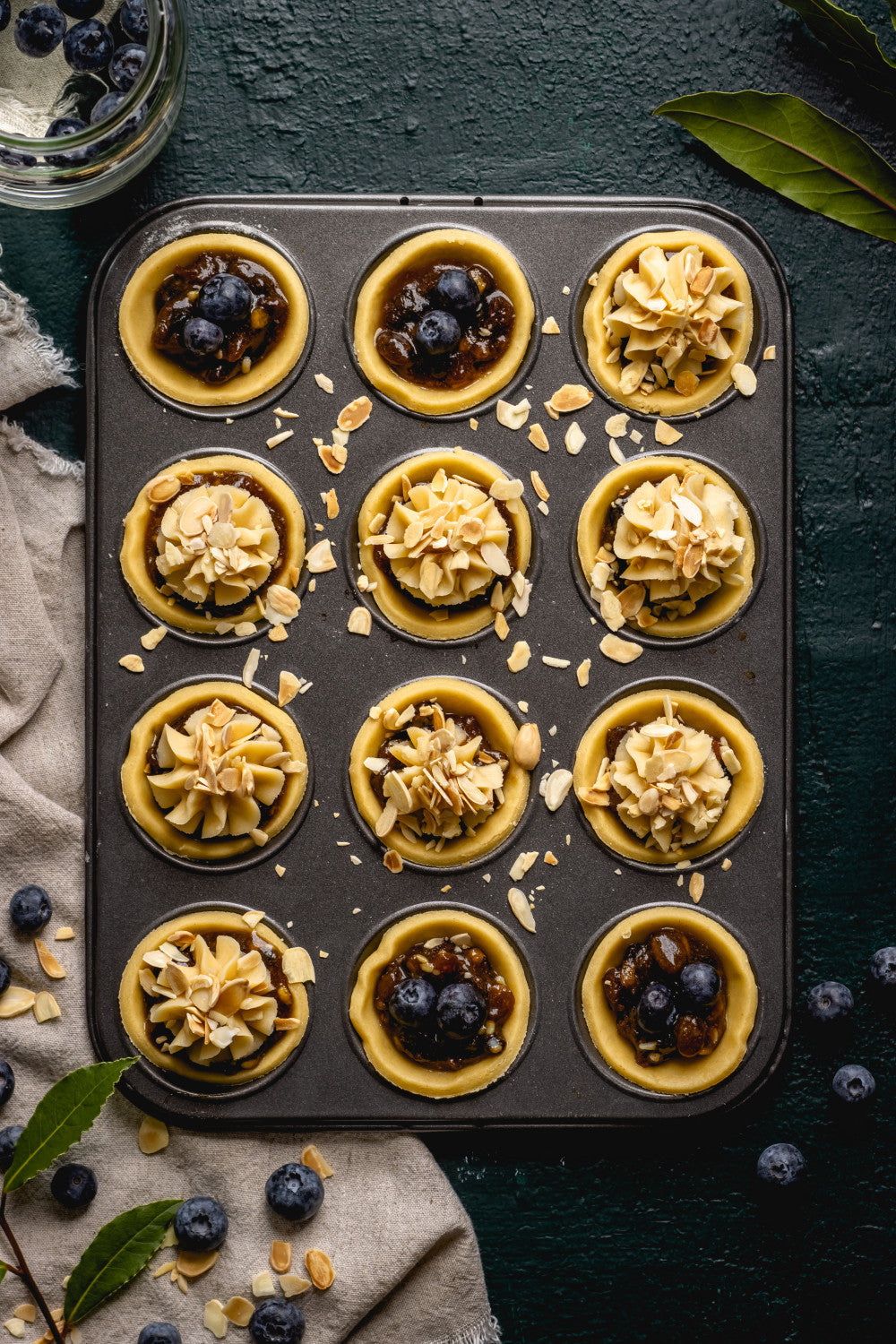 MasterCraft Non Stick 12 Cup Mini Muffin Pan