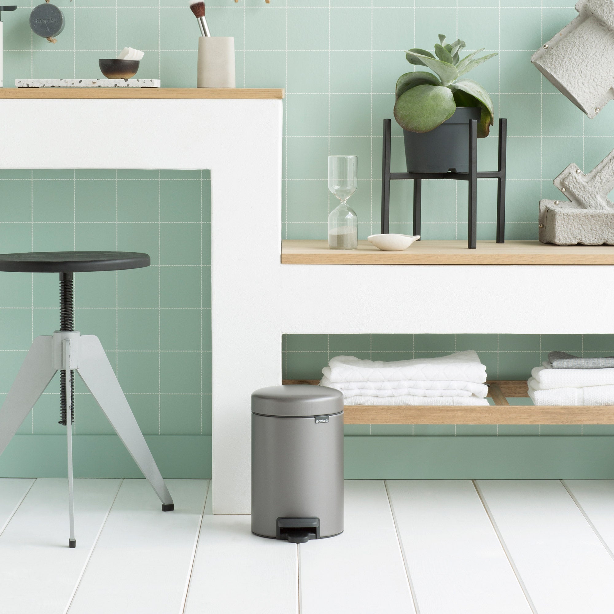 Brabantia Pedal Bin newICON 3L Platinum