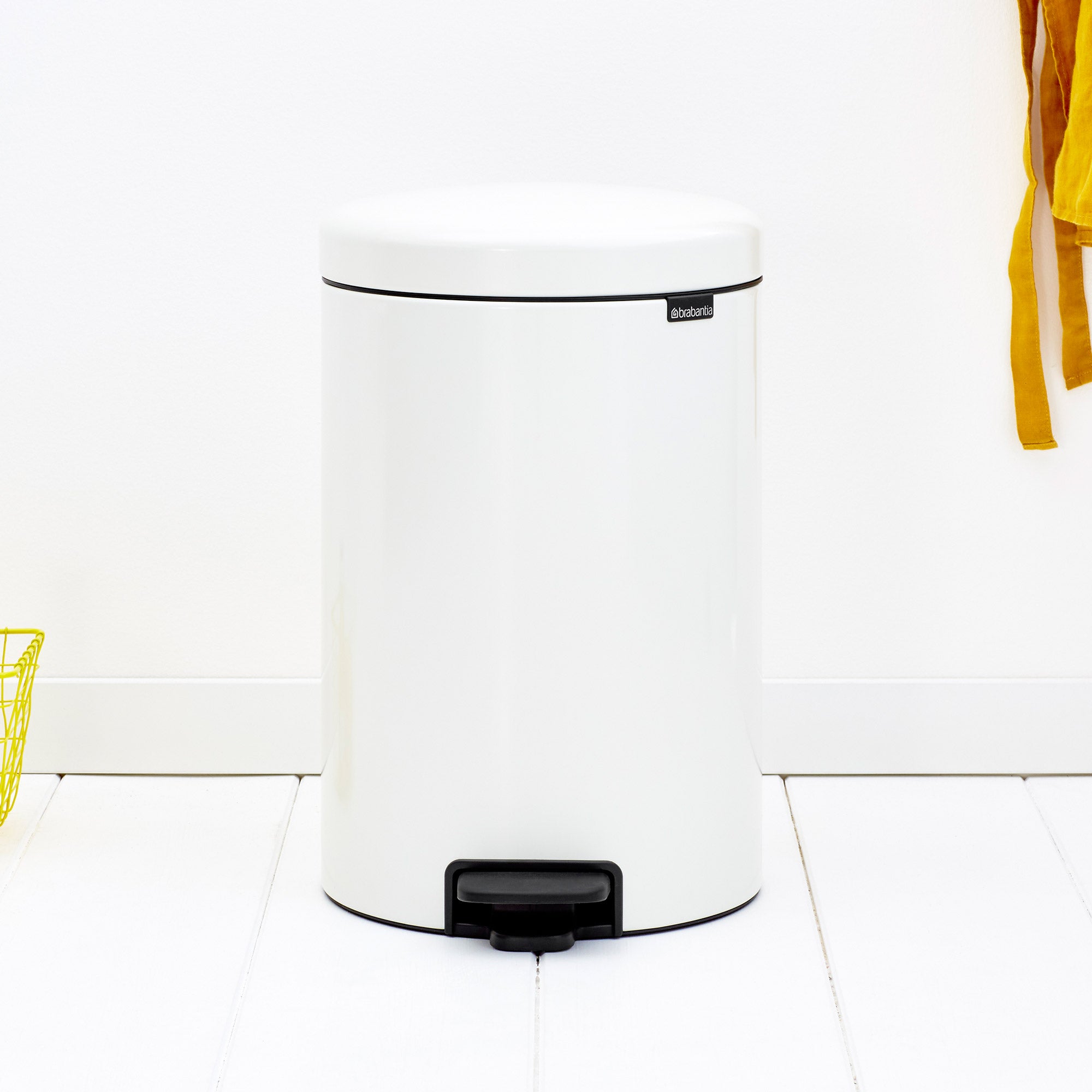 Brabantia Pedal Bin newICON 20L White