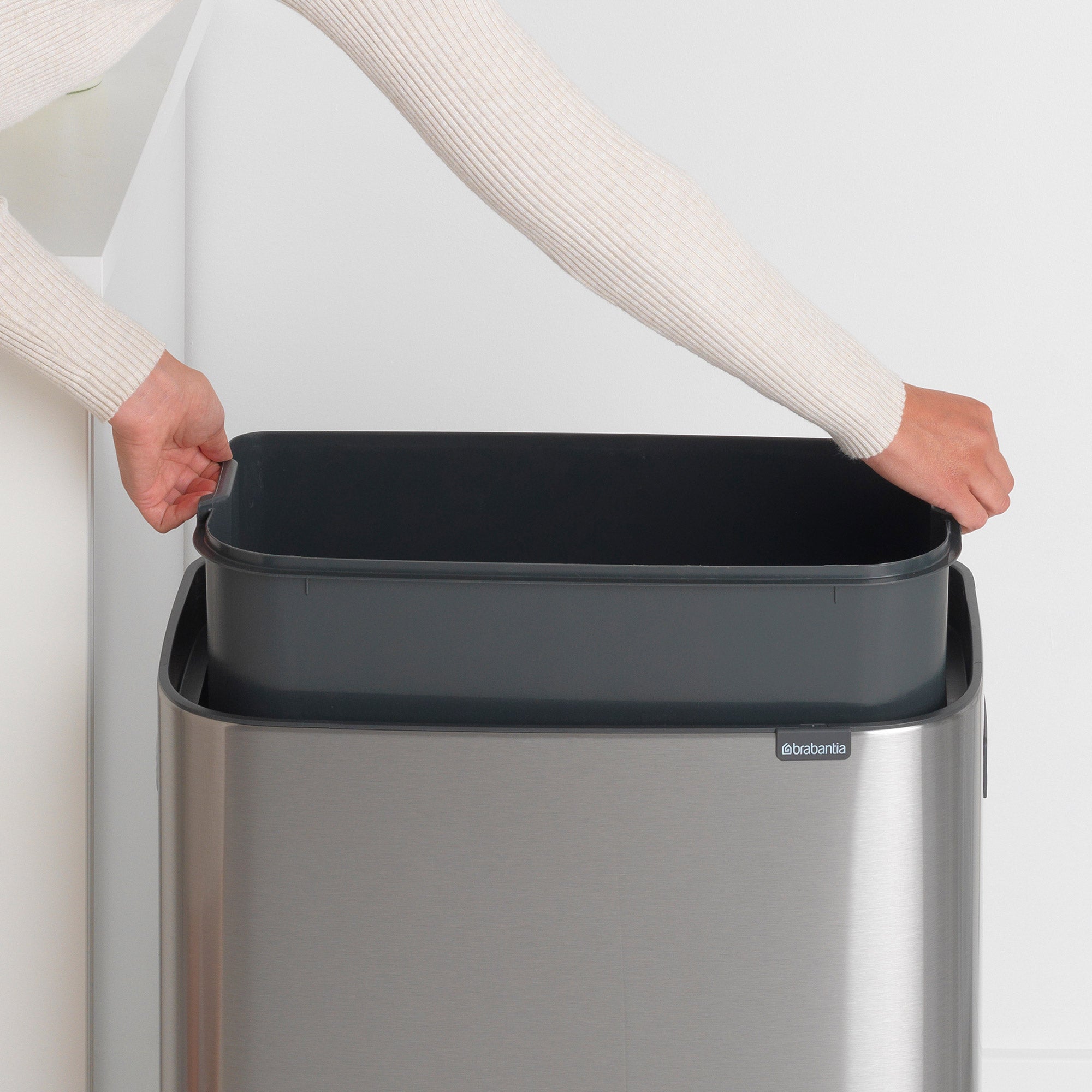 Brabantia BO Touch Bin 60L Matt Steel FPP