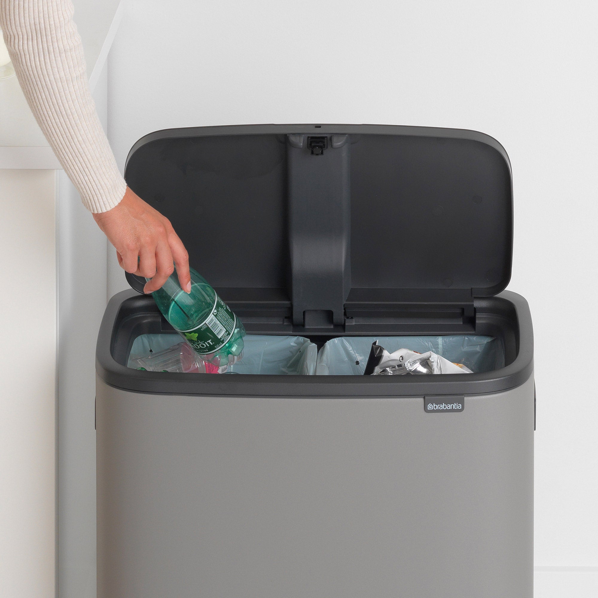 Brabantia BO Touch Bin 2 x 30L Mineral Concrete Grey