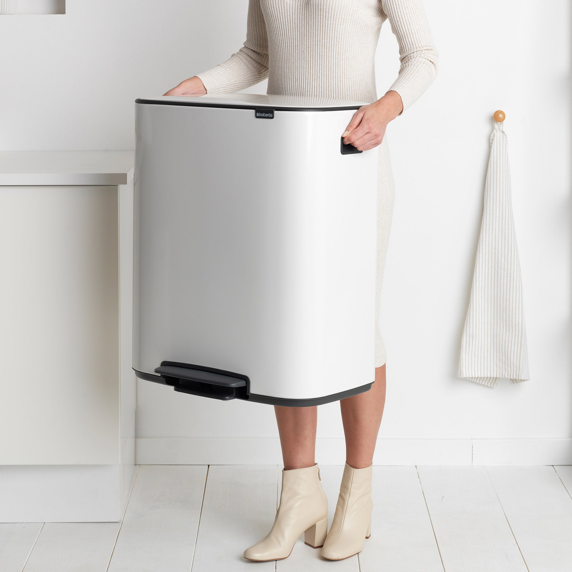 Brabantia BO Pedal Bin 2 x 30L White