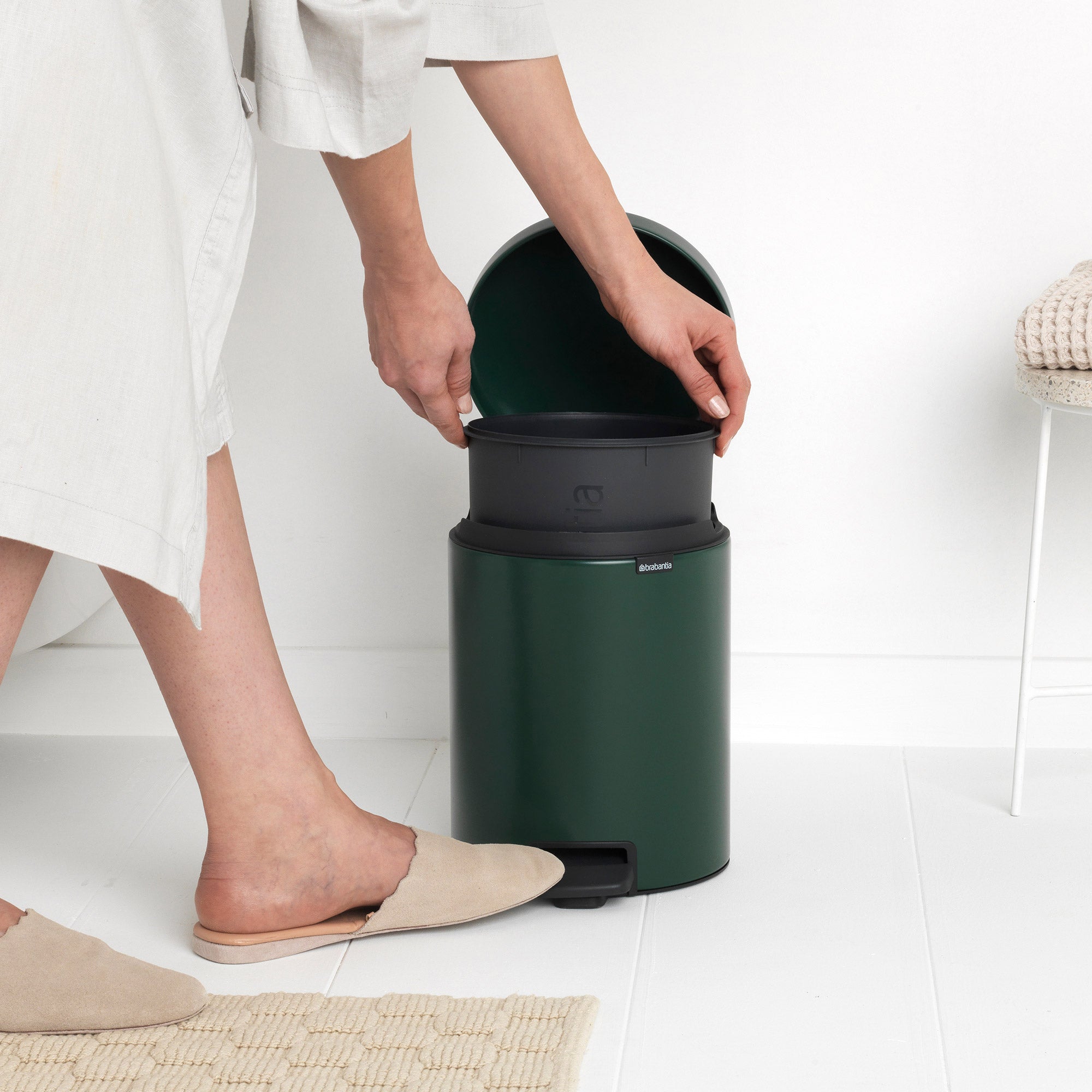 Brabantia Pedal Bin newICON 5L Pine Green
