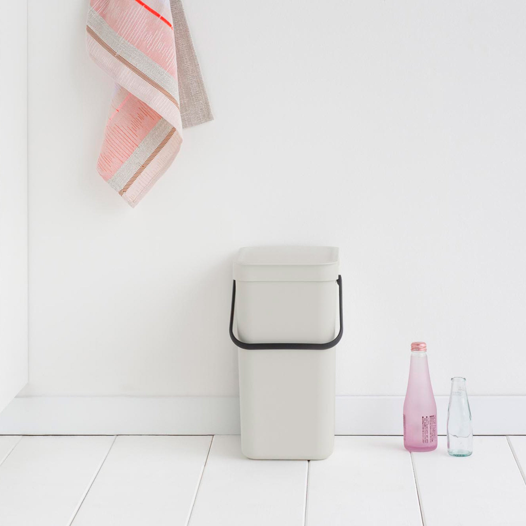 Brabantia Waste Bin Sort & Go 12L - Light Grey