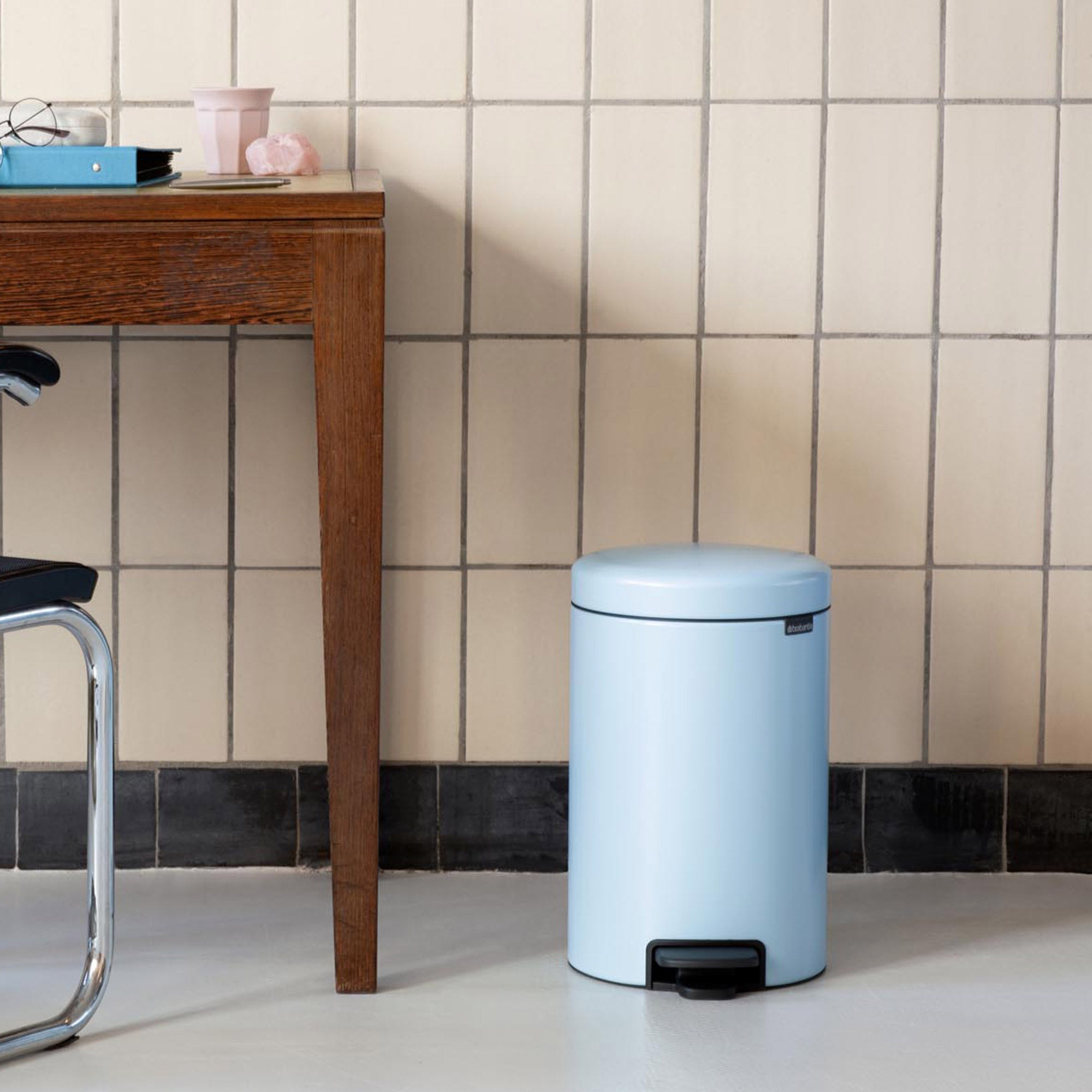 Brabantia Pedal Bin newICON 12L Dreamy Blue