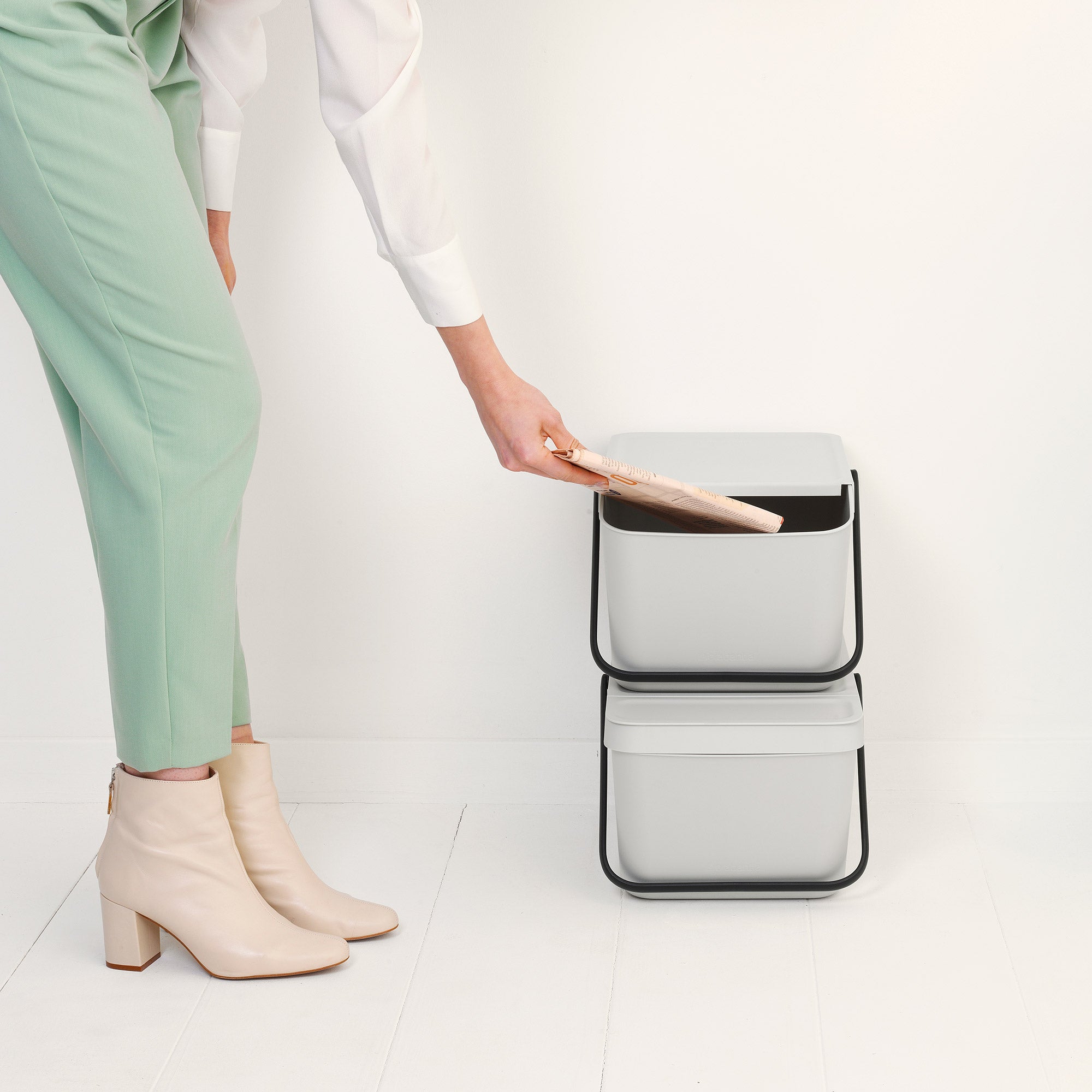 Brabantia Sort & Go Stackable Waste Bin 20L - Light Grey