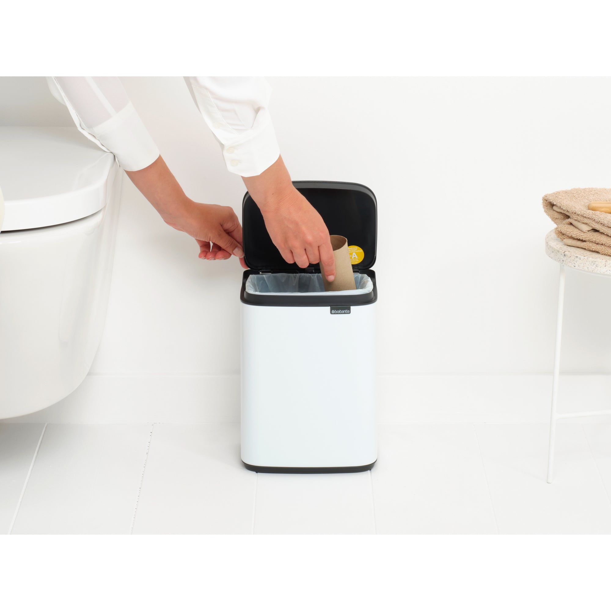 Brabantia BO Waste Bin 4L White
