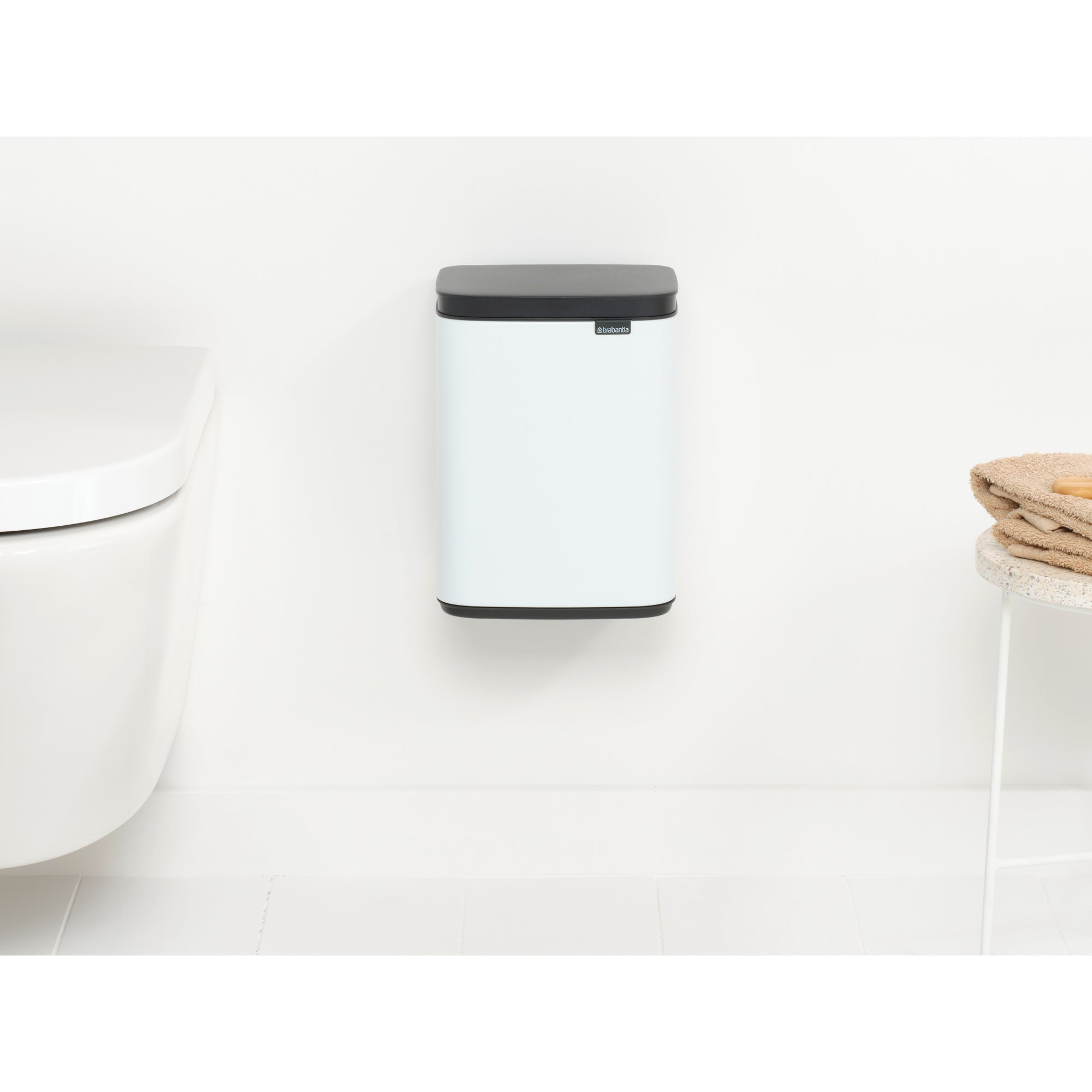 Brabantia BO Waste Bin 4L White