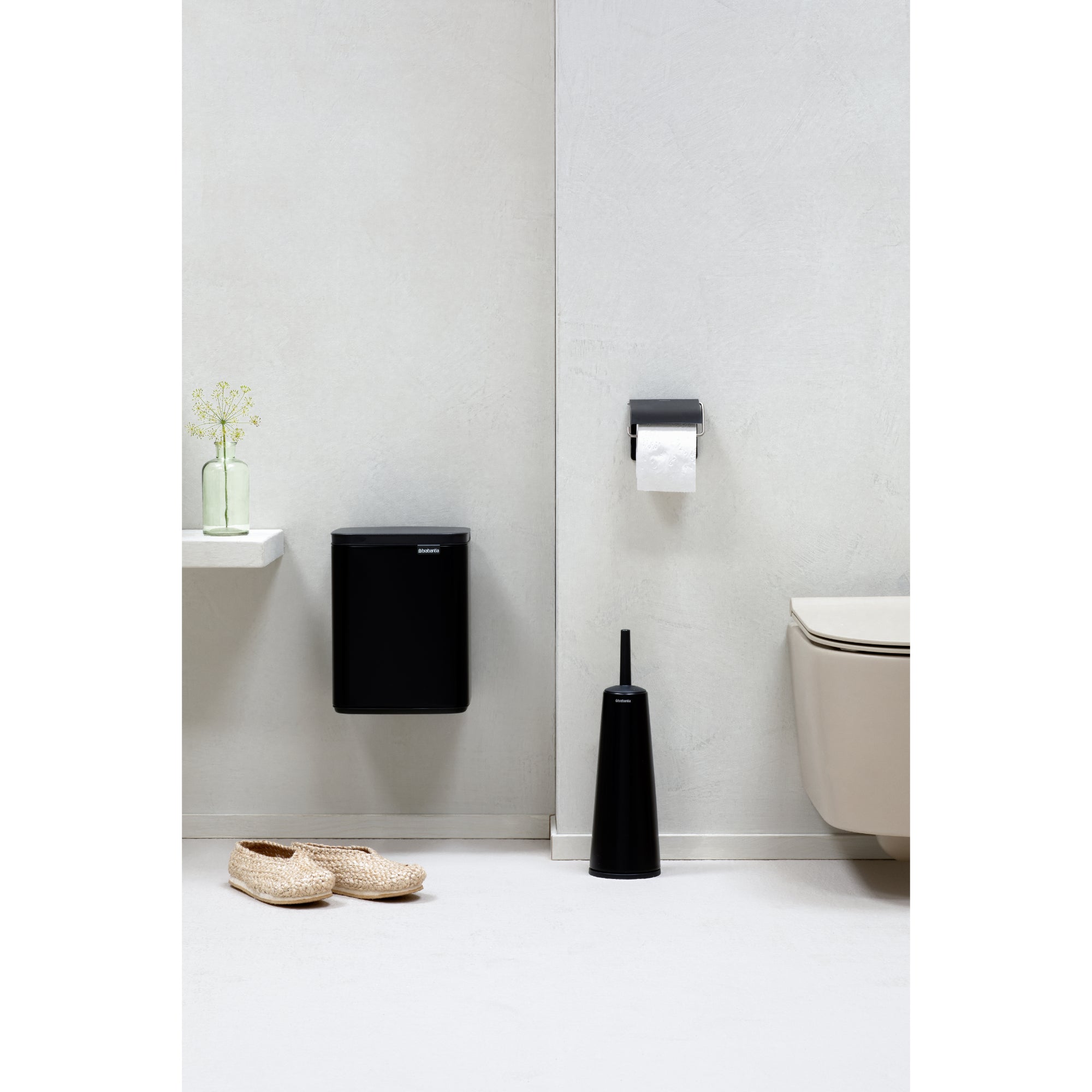 Brabantia BO Waste Bin 7L Matt Black
