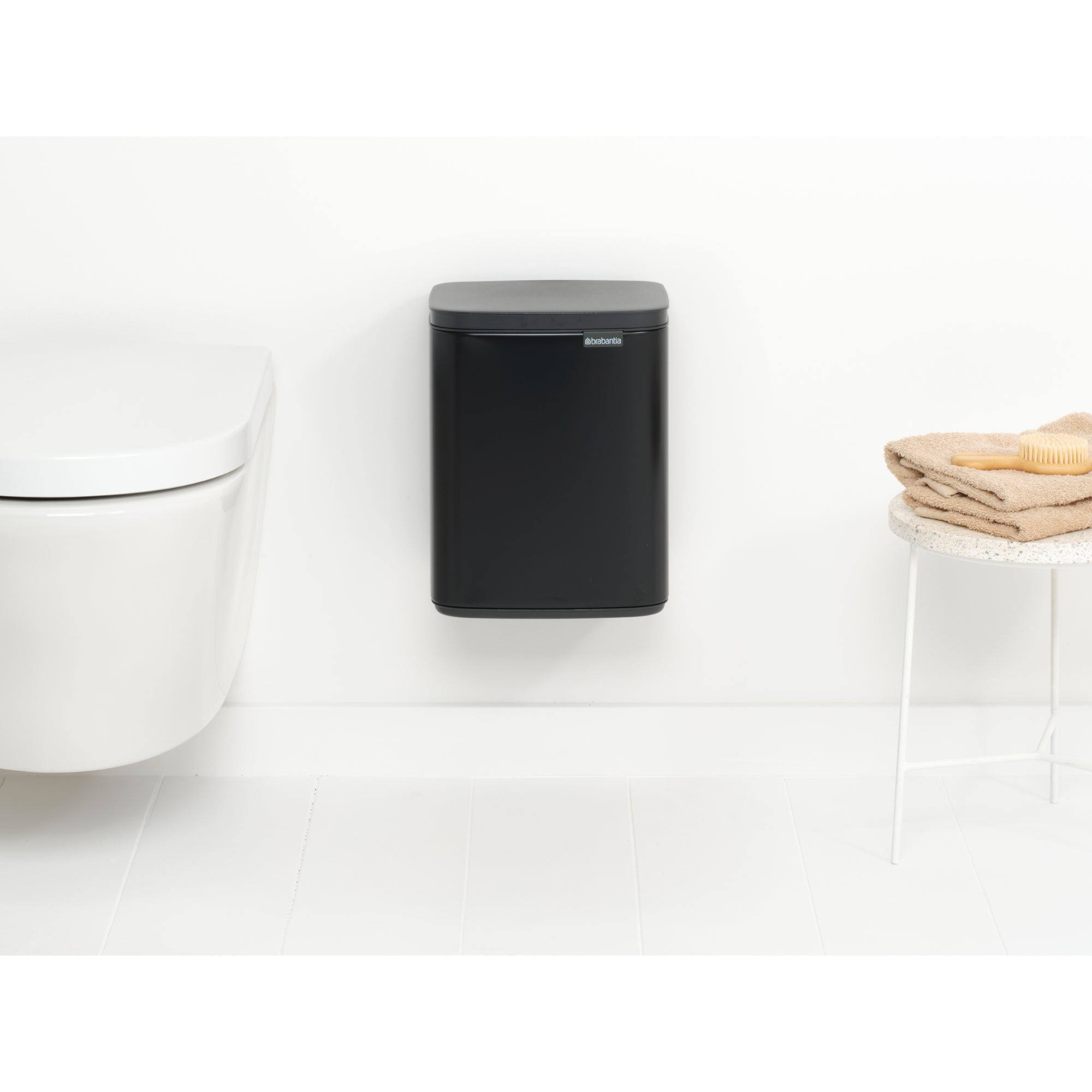 Brabantia BO Waste Bin 7L Matt Black