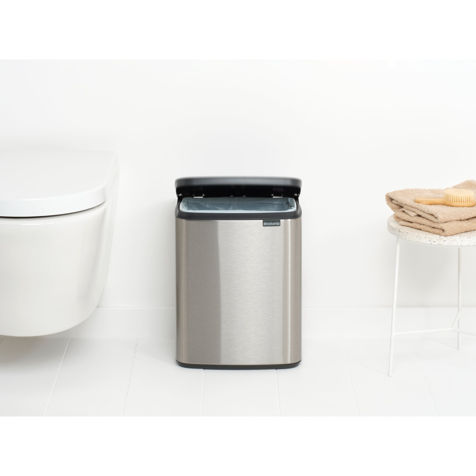 Brabantia BO Waste Bin 12L Matt Steel FPP