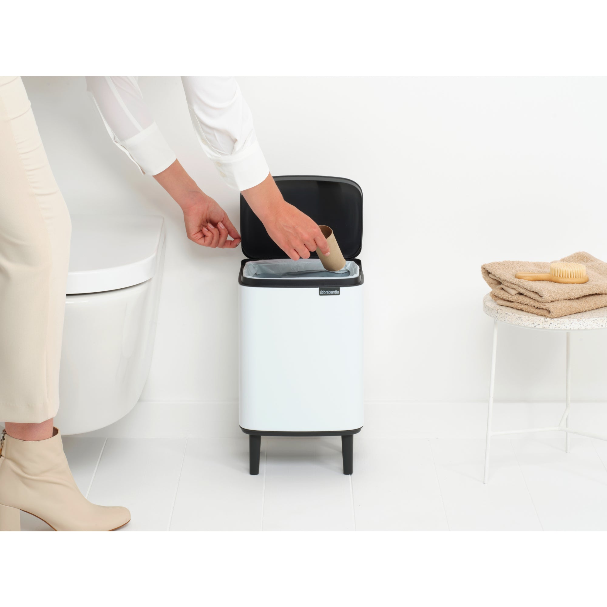 Brabantia BO Waste Bin Hi 7L White