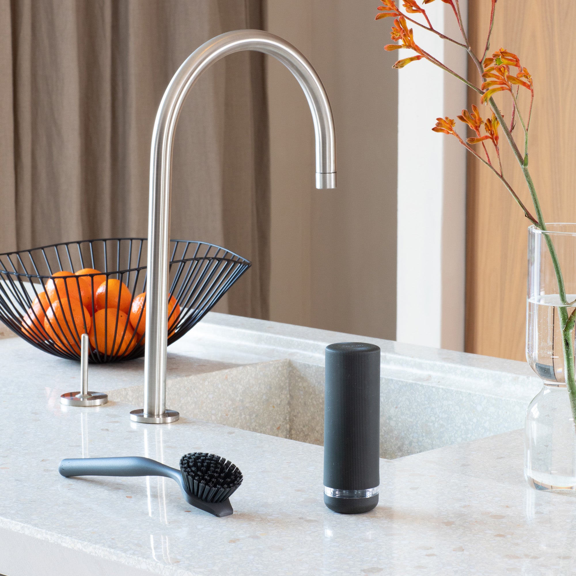 Brabantia Soap Squeezer - Dark Grey