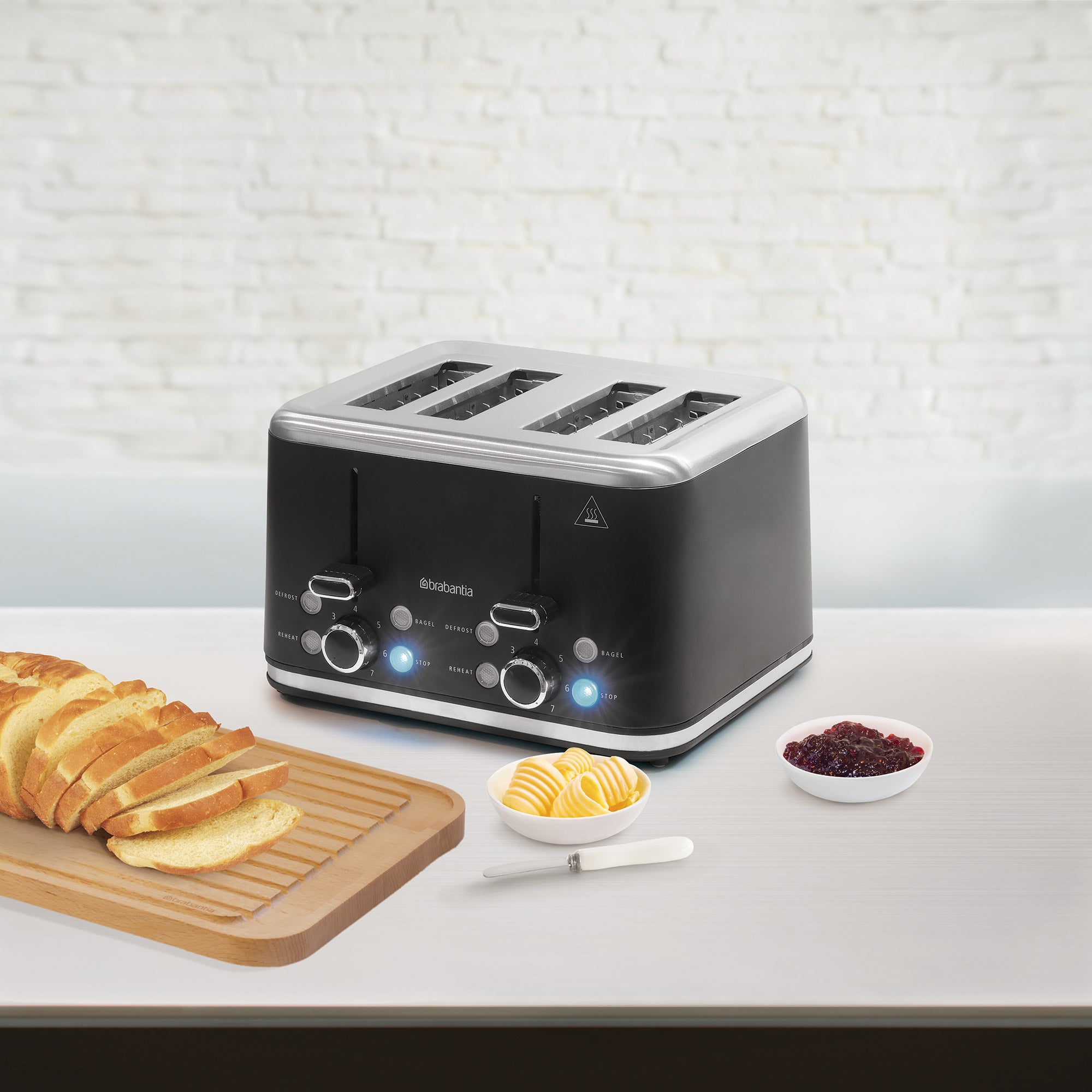Brabantia 4 Slice Toaster Matte Black