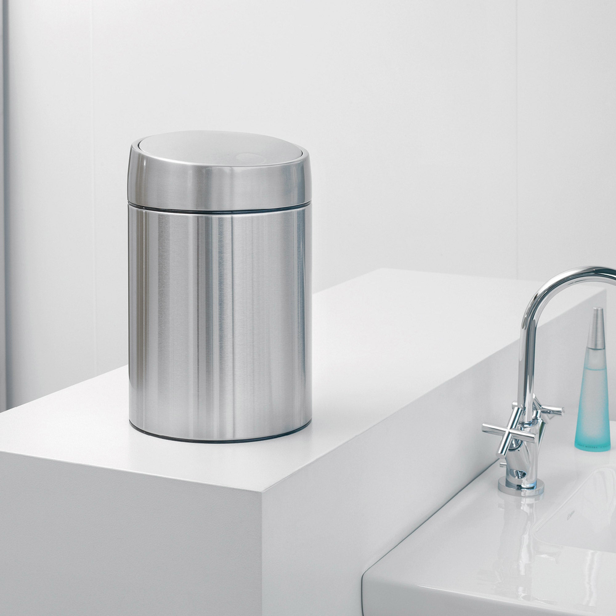 Brabantia Slide Bin 5 Litre De Luxe - FPP Matt Steel