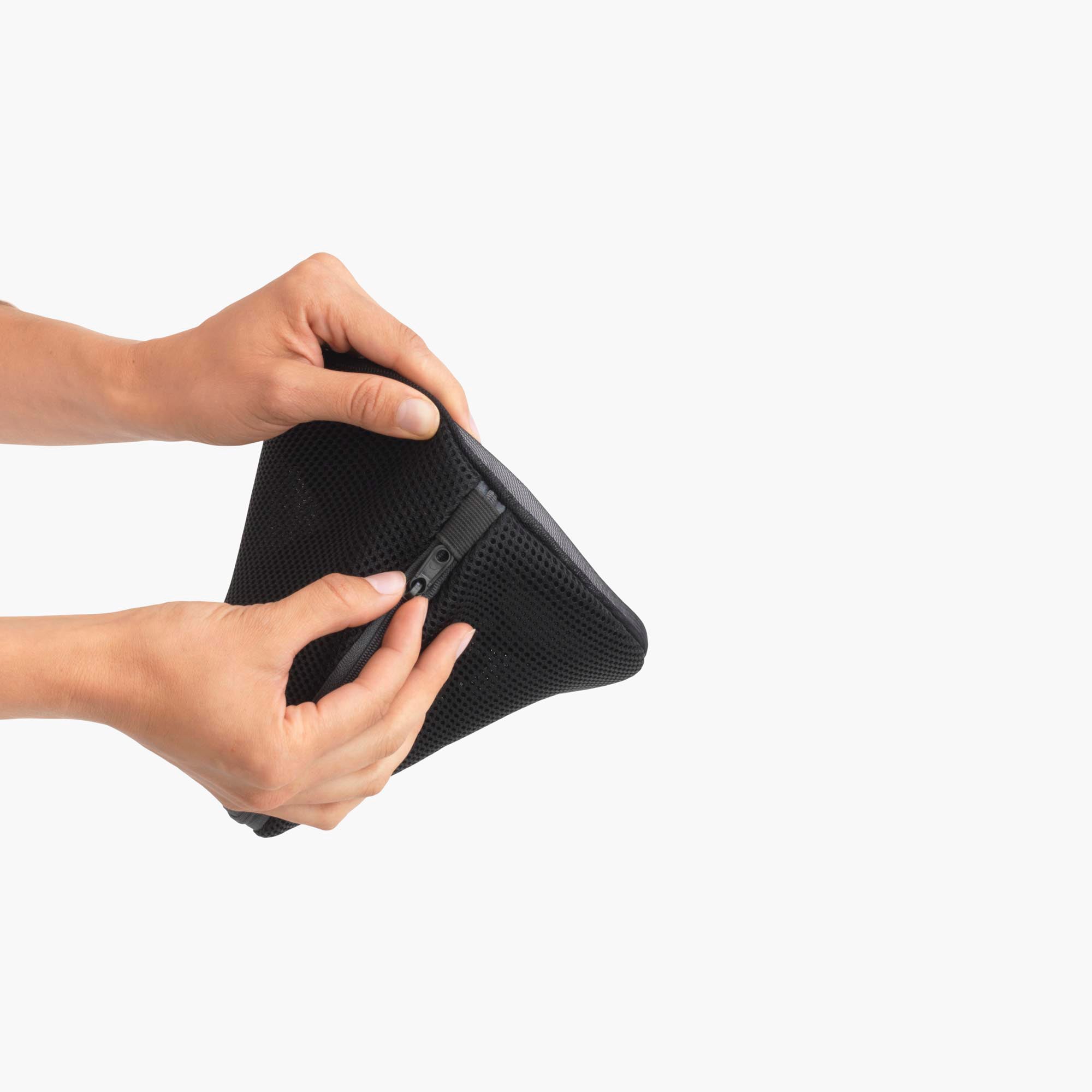 Brabantia Bra Wash Bag - Black