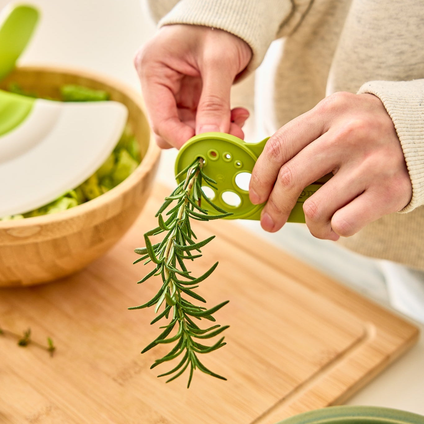 Prepara Herbs n' Greens Cool Tool