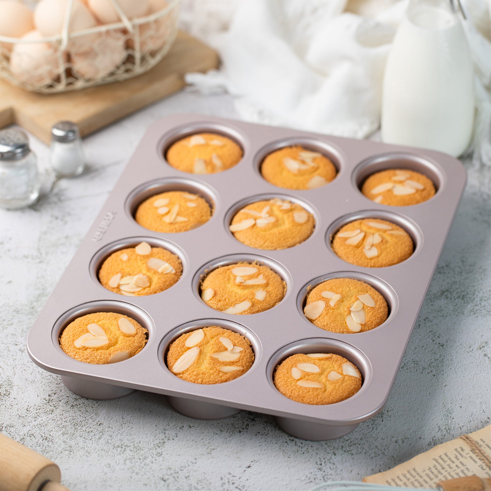 CHEFMADE English Muffin Pan 12 Cup with Loose Base (WK10105)