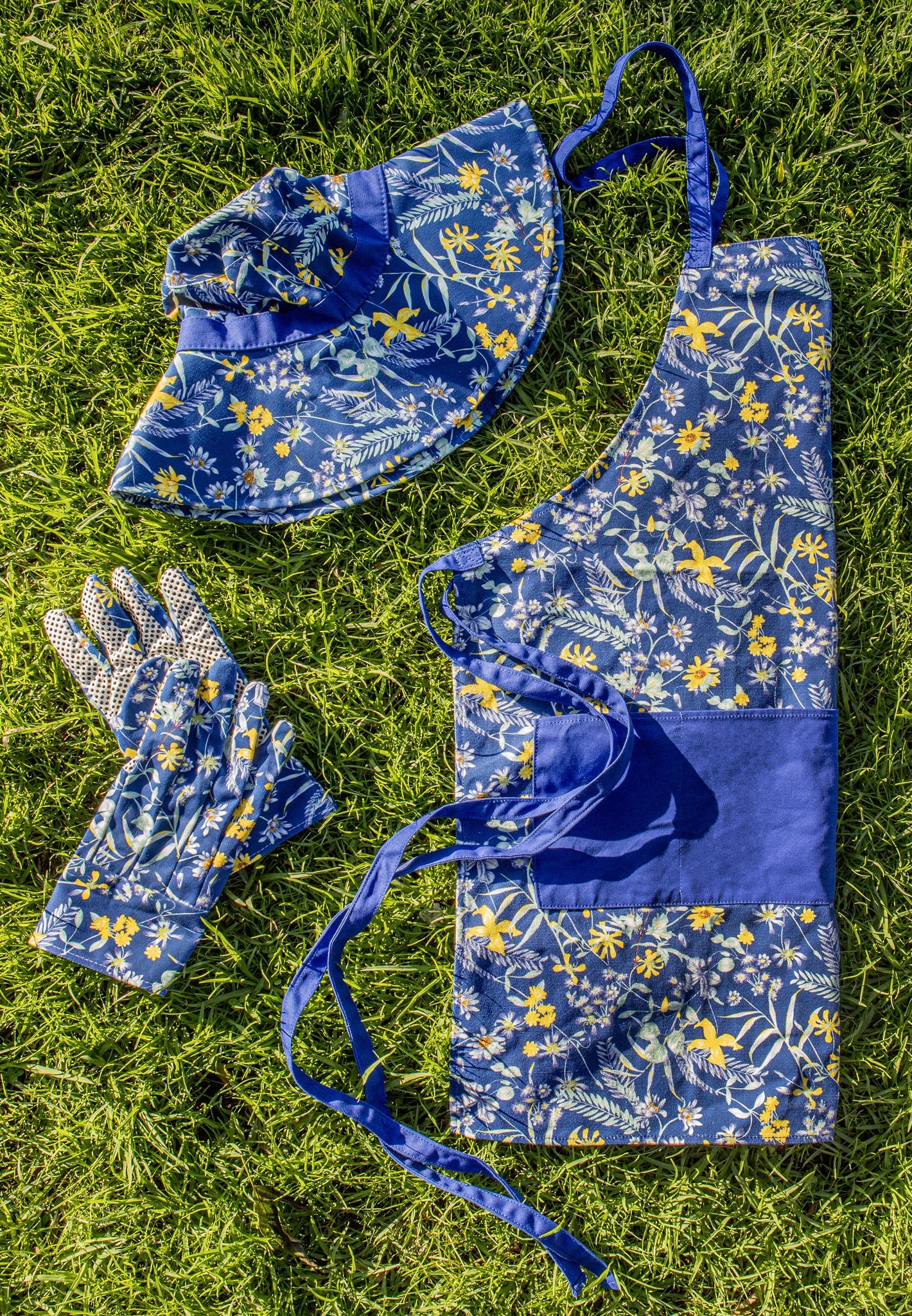 Ashdene Reflection Gardening Gloves
