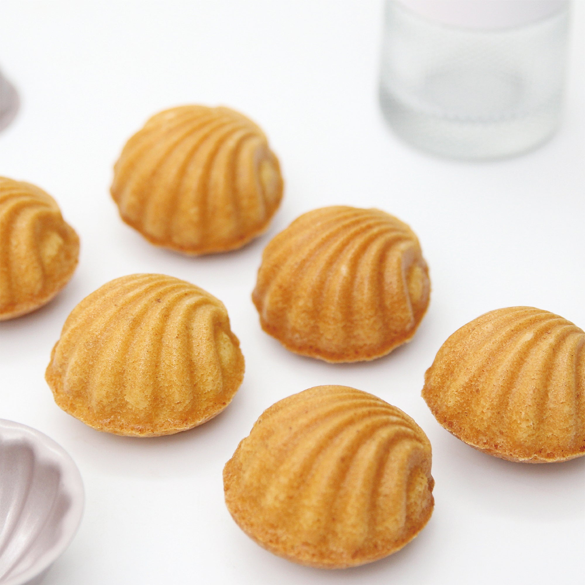 CHEFMADE Mini Madeleine Pan 7.4cm Set of 4 (WK9910-4)