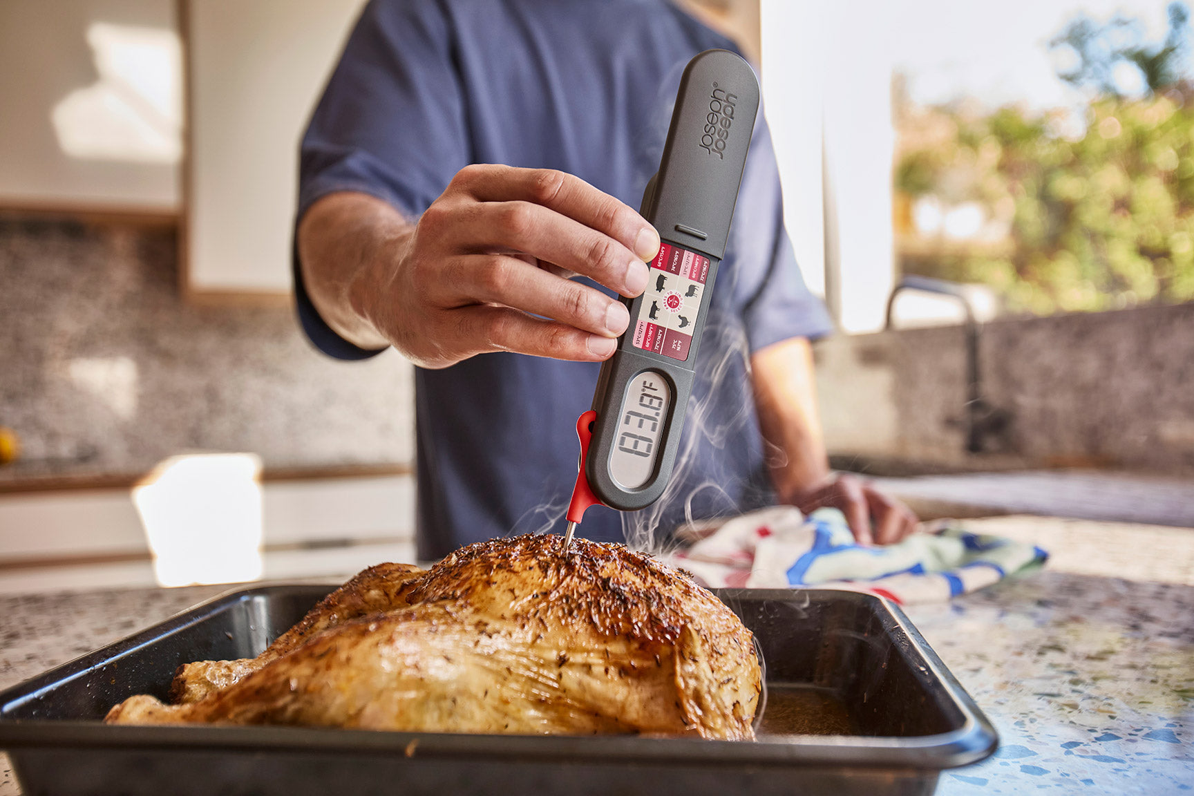 Joseph Joseph Thermapoint Instant-Read Digital Probe Thermometer