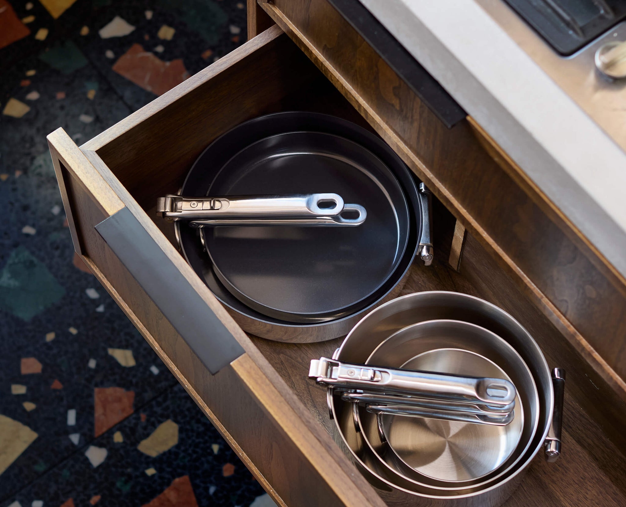 Joseph Joseph Space Steel 28 Cm (11") Non-Stick Stainless-Steel Frying  Pan With Folding Handle