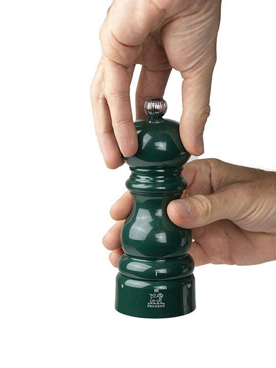 Peugeot Parisrama u'Select Salt & Pepper Mills Duo Gift Set - 15cm + Matt Black Bamboo Tray