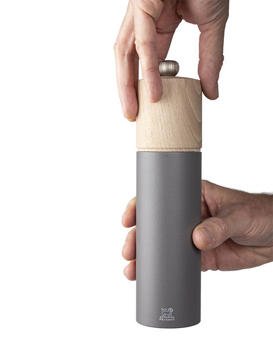 Peugeot Boreal Pepper Mill - 21cm