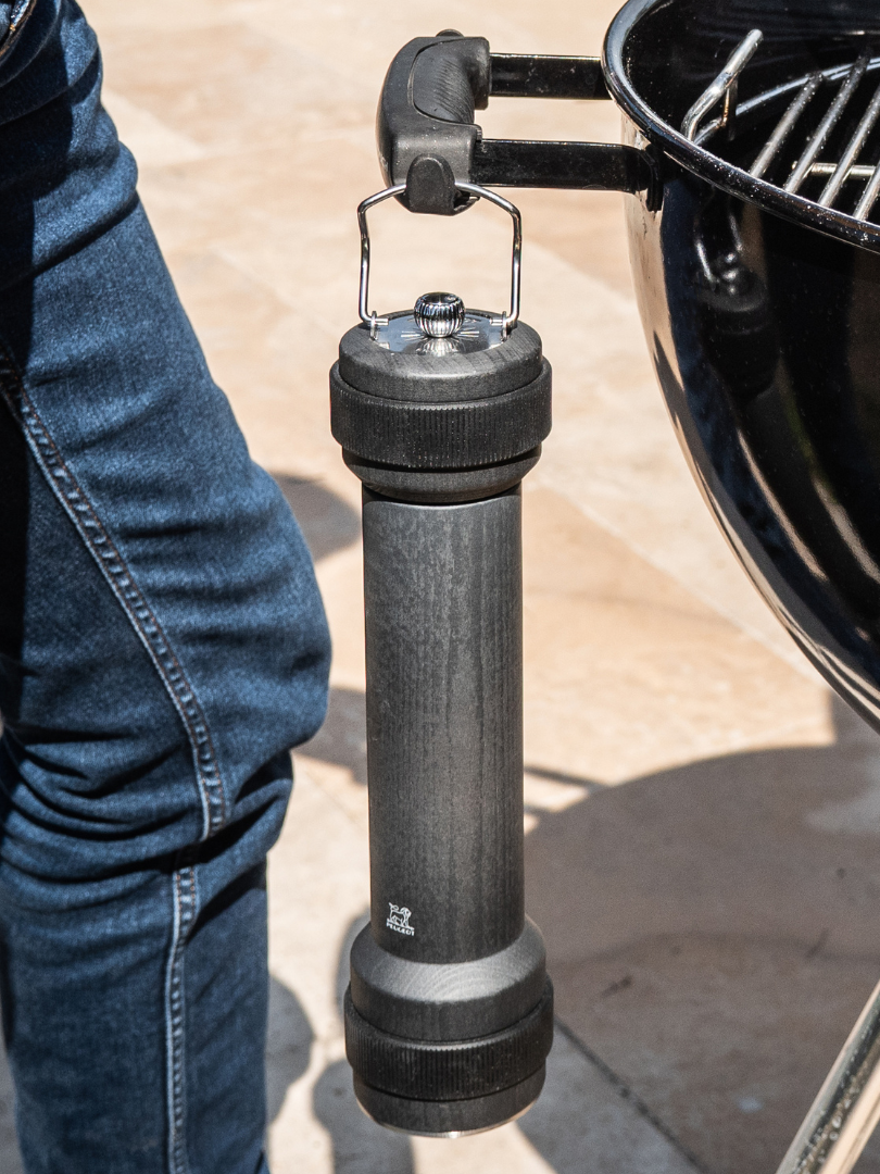 Peugeot BBQ Pepper Mill in Graphite - 30 cm