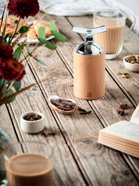 Peugeot Isen Long Pepper Mill - 16cm