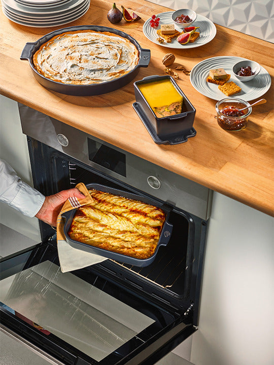 Peugeot Appolia Rectangular Baker - 25cm