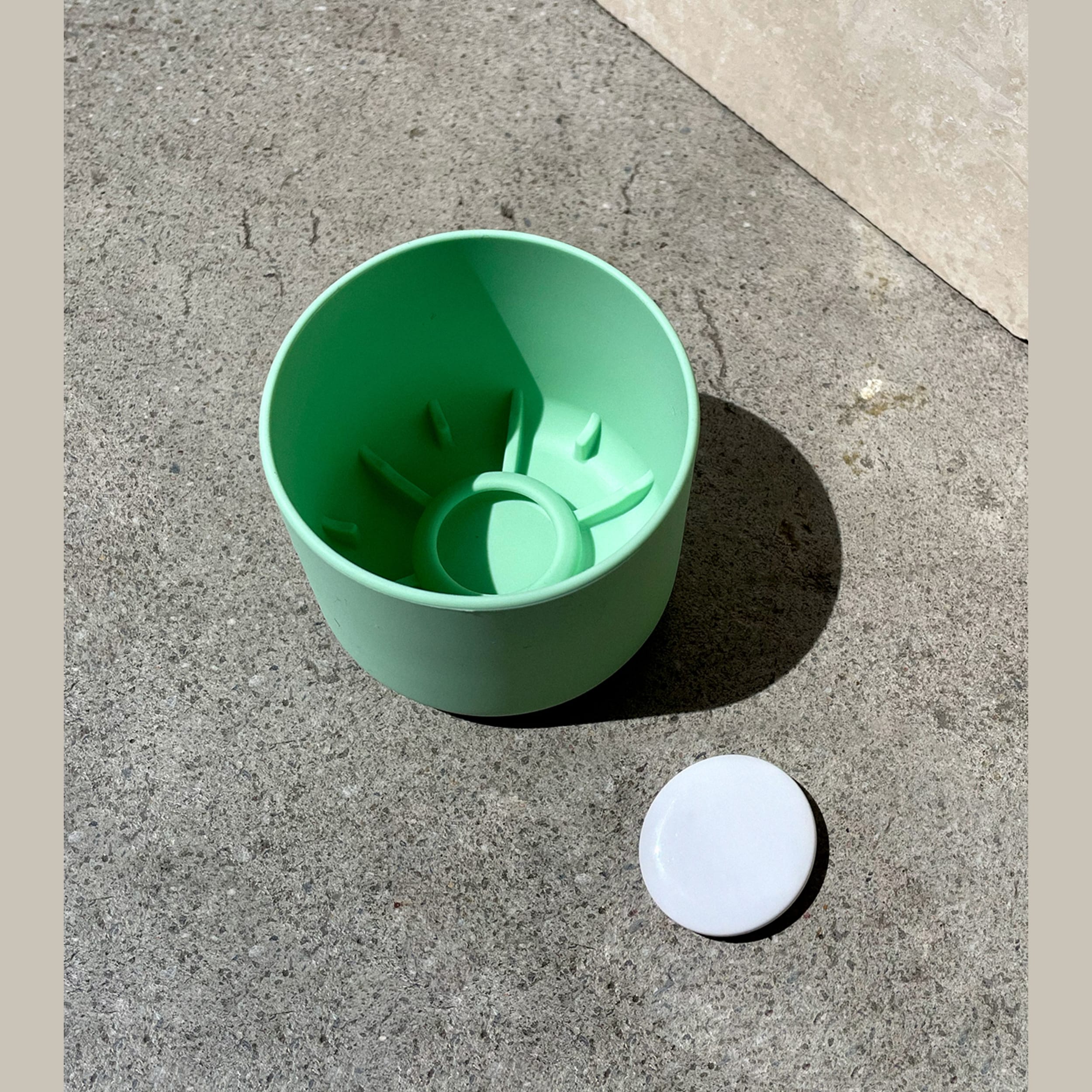 frank green 20oz Bottle Bumper Guard - Mint Gelato
