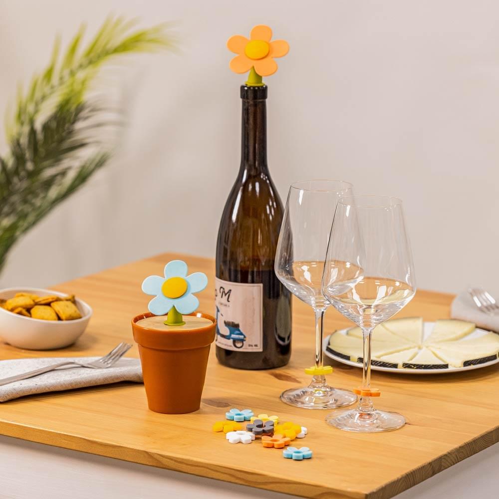 Vigar Flower Power Silicone Assorted Bottle Stopper