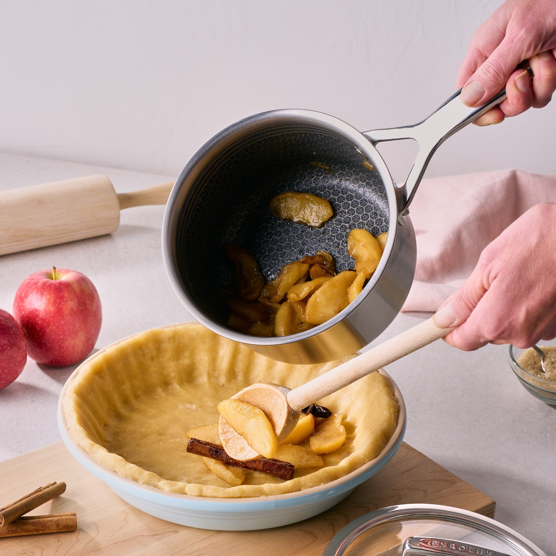 Pyrolux Pyrohex Saucepan 18cm/2.5 Litre
