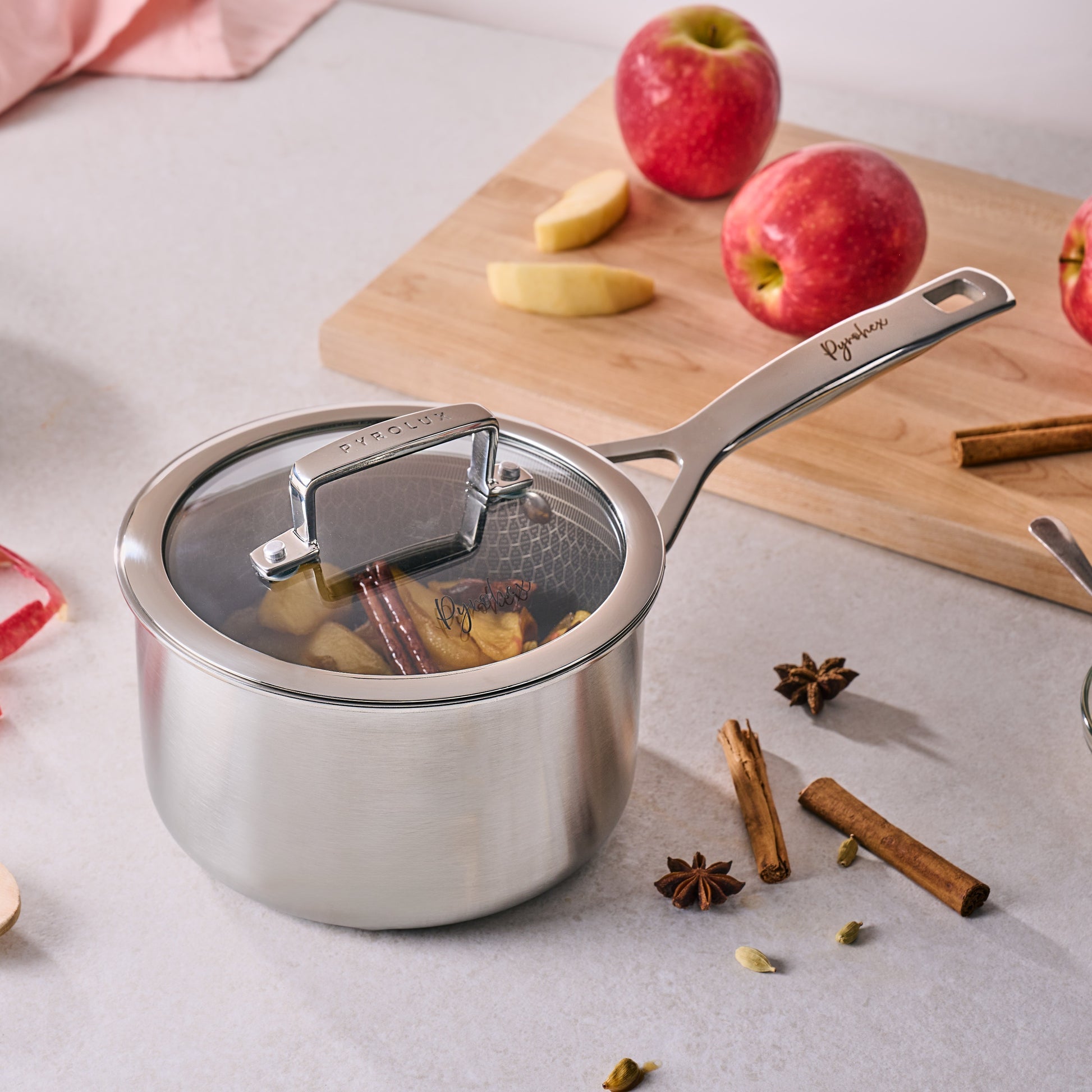 Pyrolux Pyrohex Saucepan 18cm/2.5 Litre