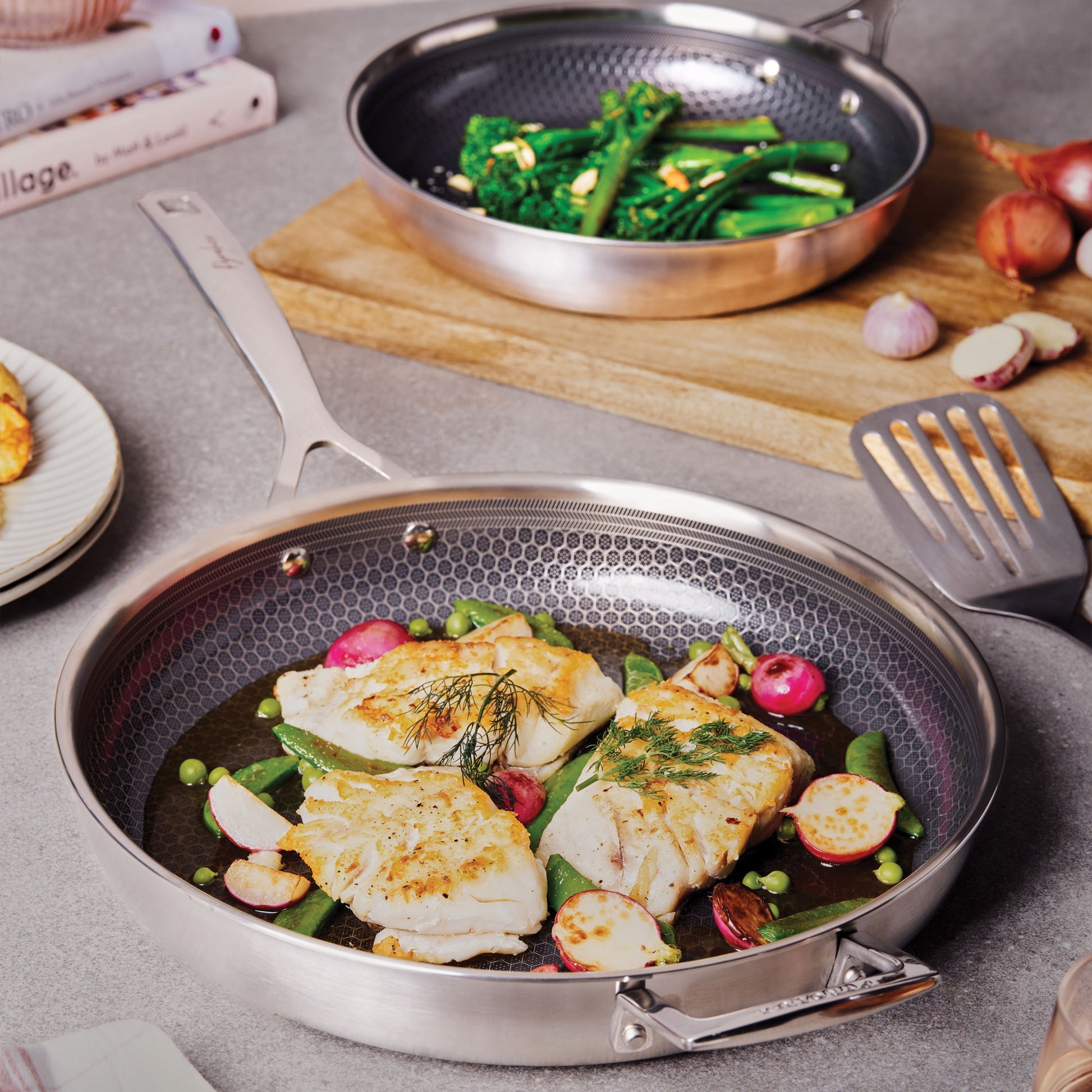 Pyrolux Pyrohex Fry Pan with Helper Handle 32cm