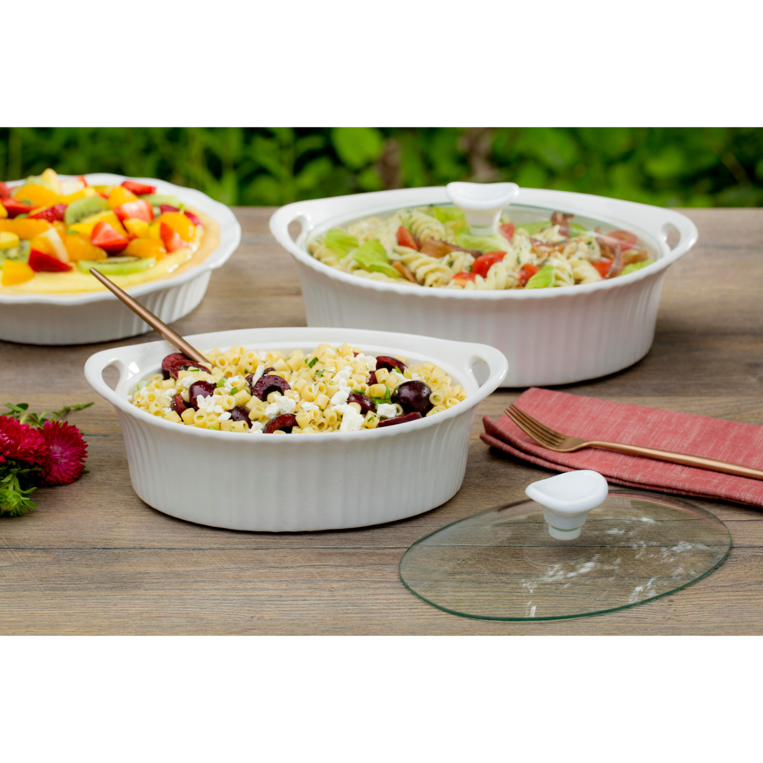 Corningware French White Oval Casserole Dish with Lid (1.4L)