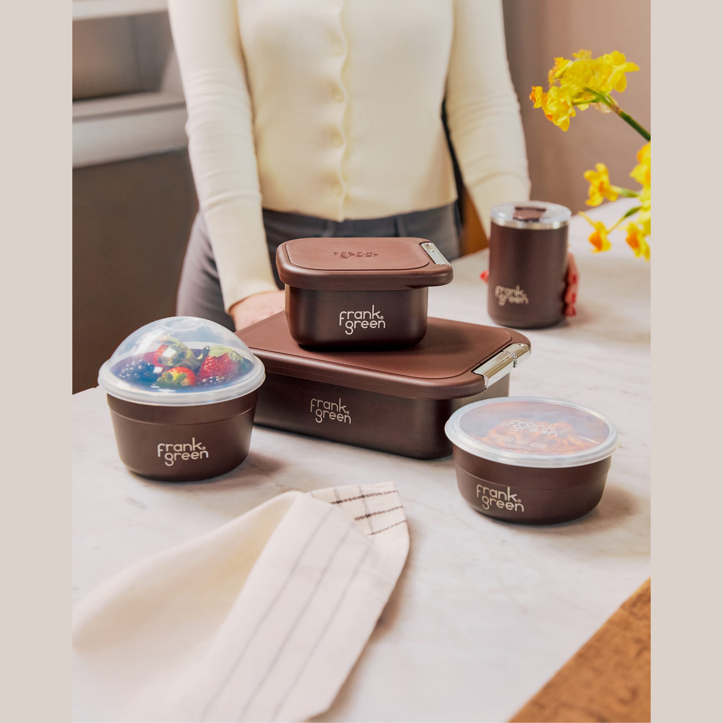 frank green Snack Container with Silicone Lid - Chocolate