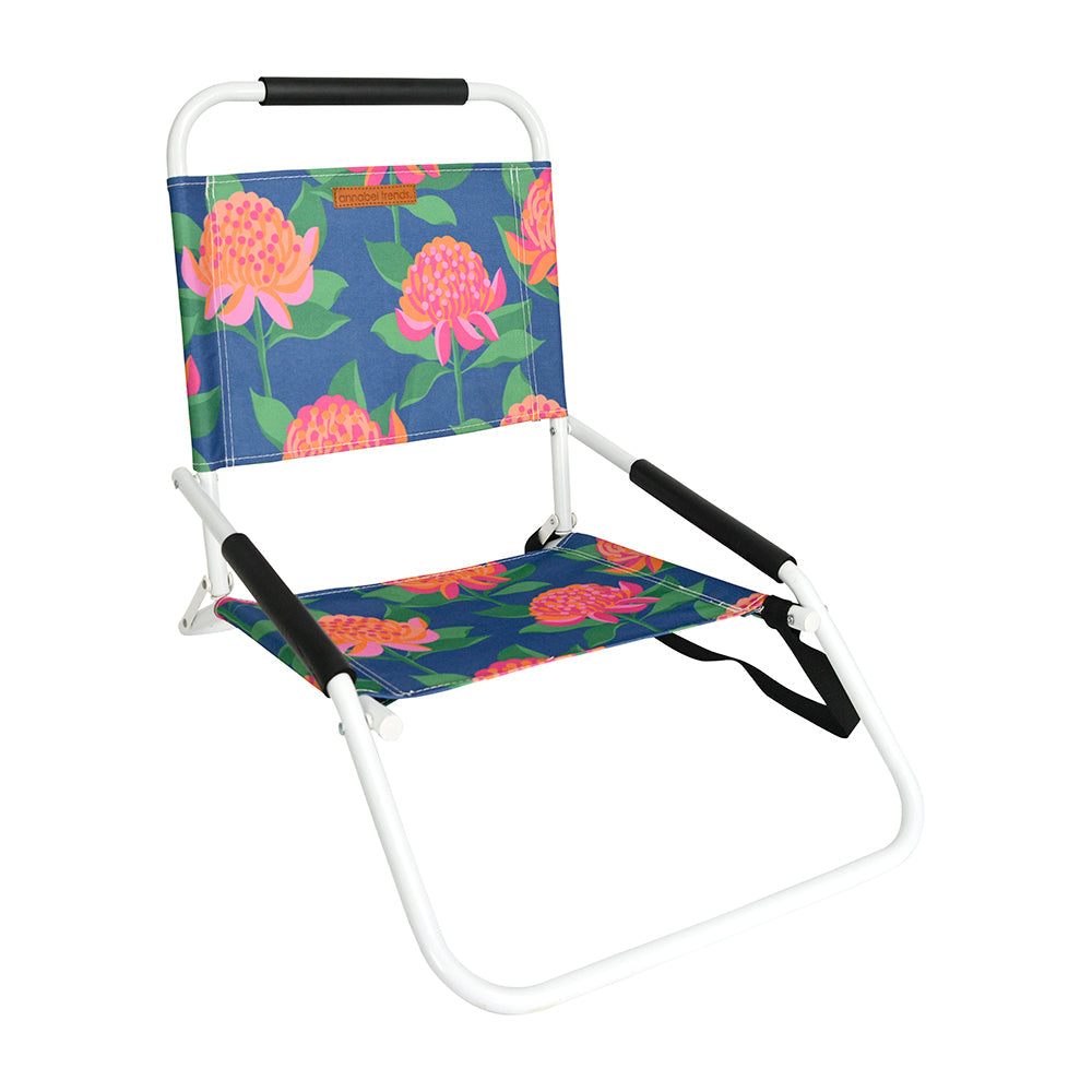 Annabel Trends Beach Chair Bright Waratah