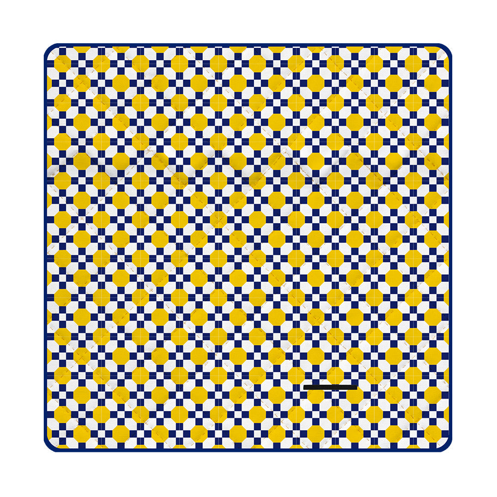 Annabel Trends Picnic Mat Retro Tile