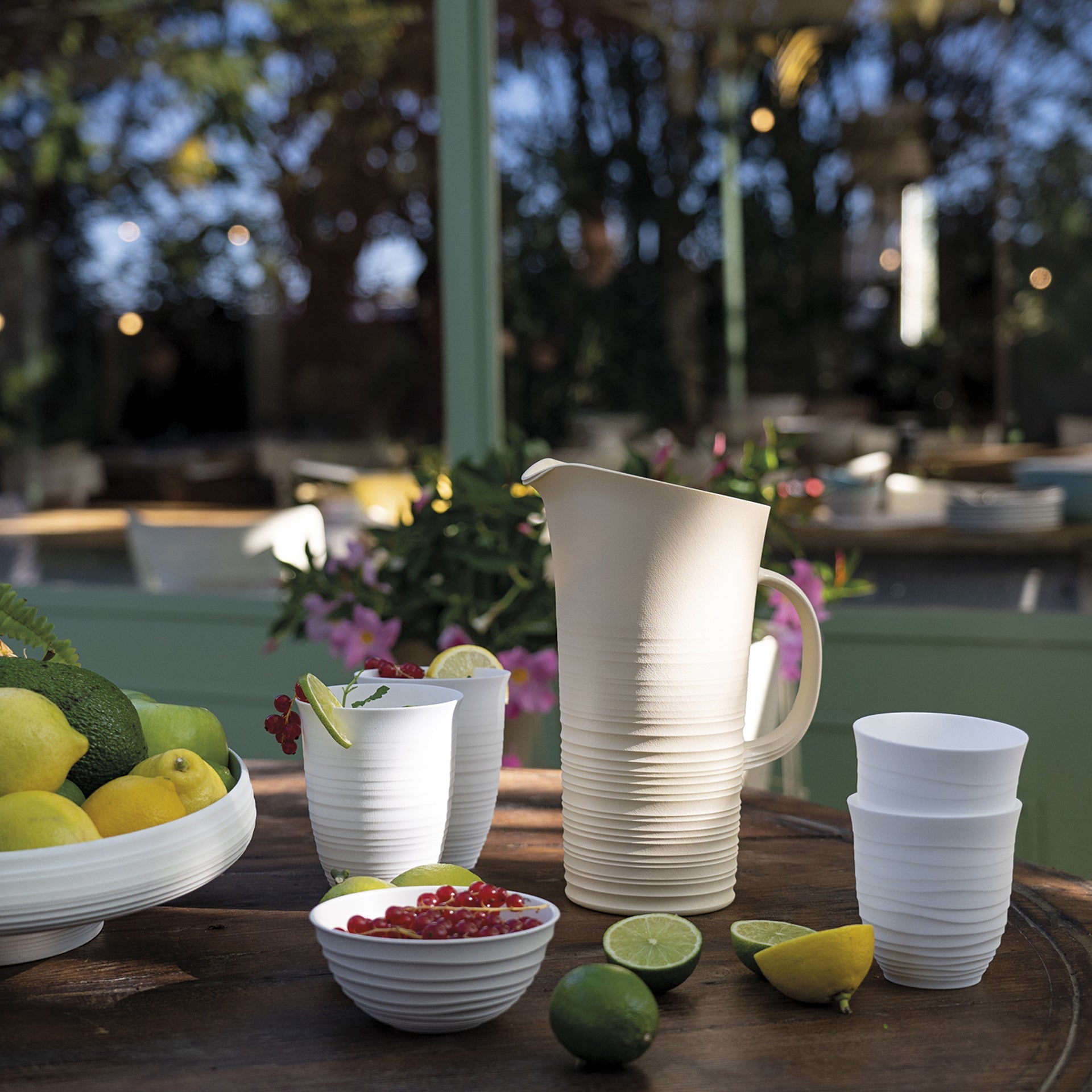 Guzzini Tierra Pitcher with Lid (1.8L) - White