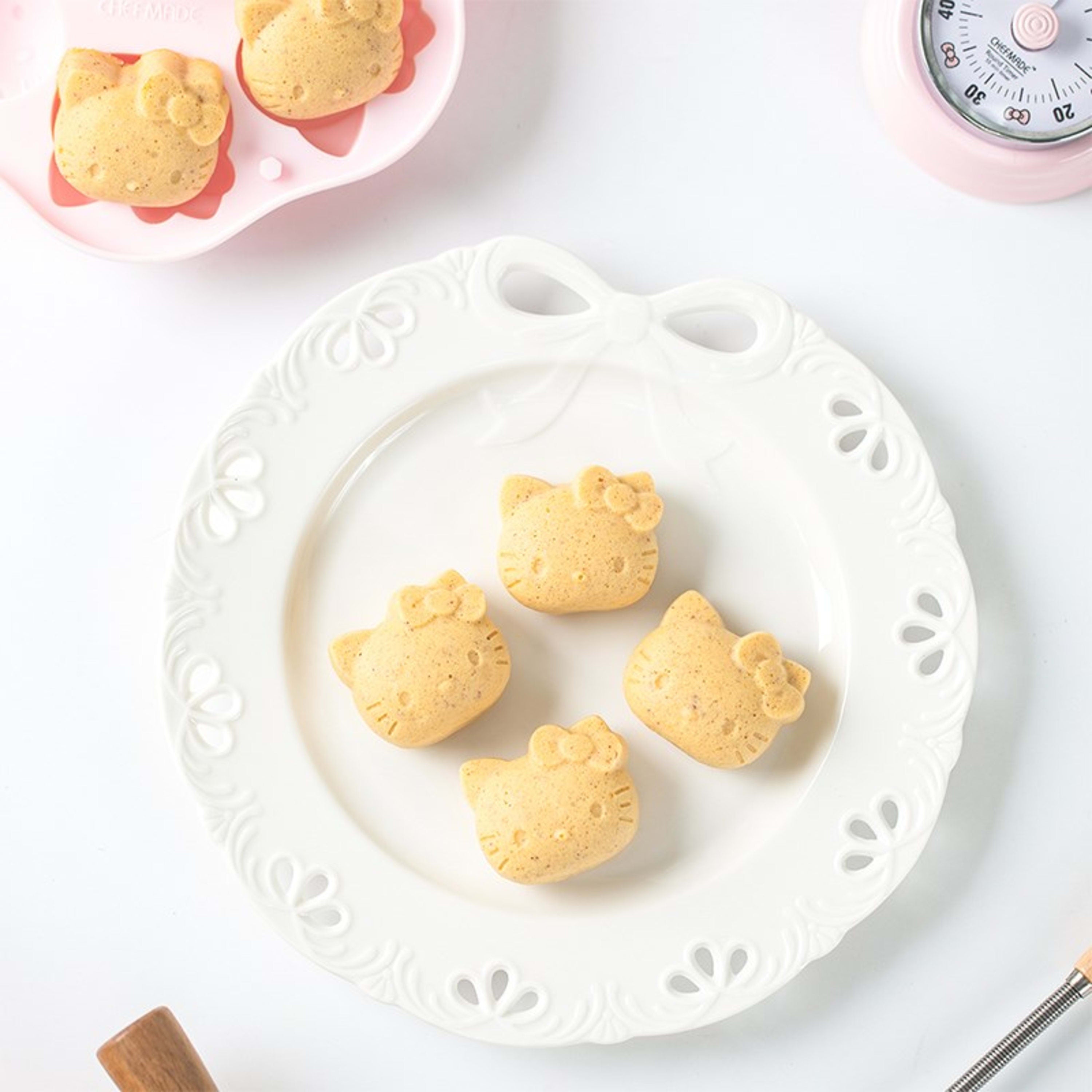 CHEFMADE x Sanrio Hello Kitty 6 Piece Shaped Silicone Cake Mould 16cm