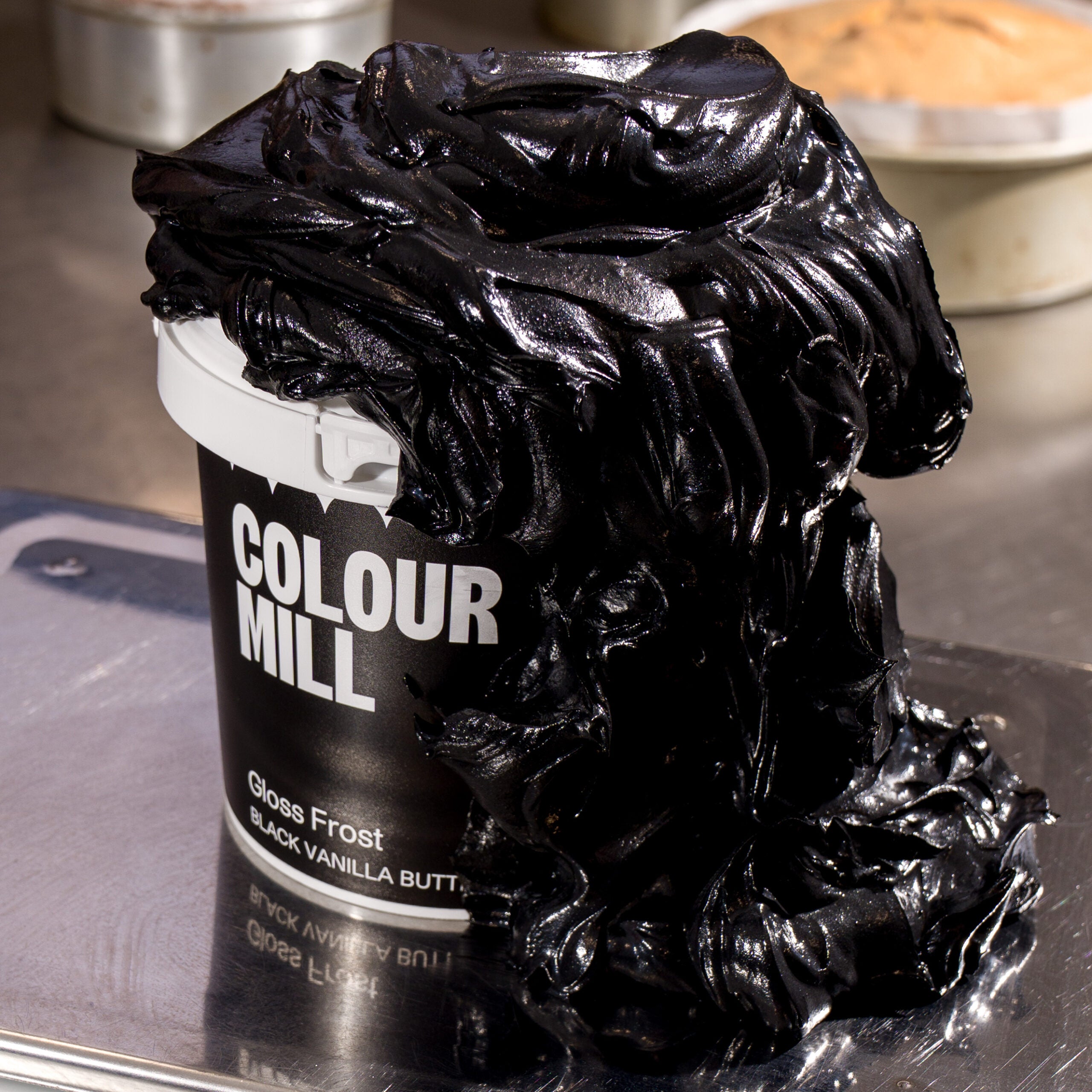 Colour Mill 'Gloss Frost' Buttercream Black 1 Litre