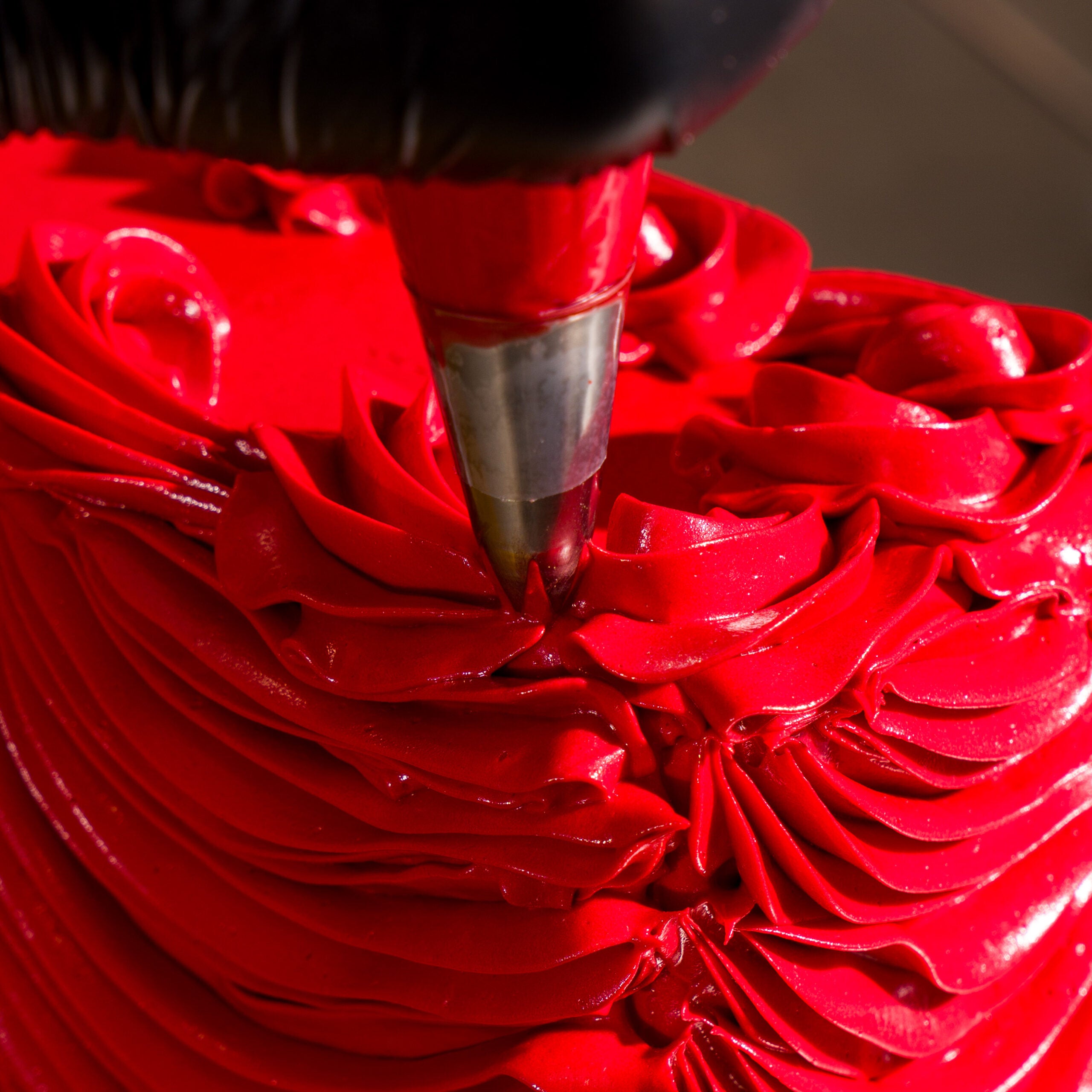 Colour Mill 'Gloss Frost' Buttercream Red 1 Litre